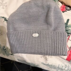 Like New(Only Tried On!) The North Face Light Gray Knit Winter Hat